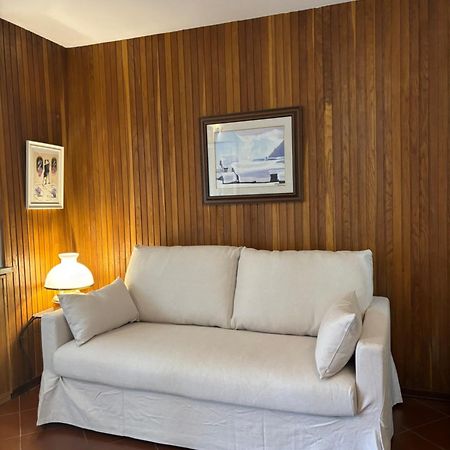 Casa Di Valentina Apartment Бройл-Червиня Екстериор снимка