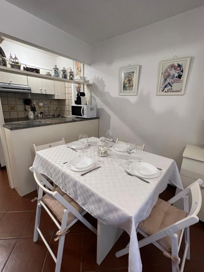 Casa Di Valentina Apartment Бройл-Червиня Екстериор снимка