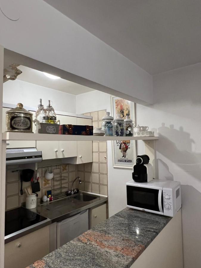Casa Di Valentina Apartment Бройл-Червиня Екстериор снимка