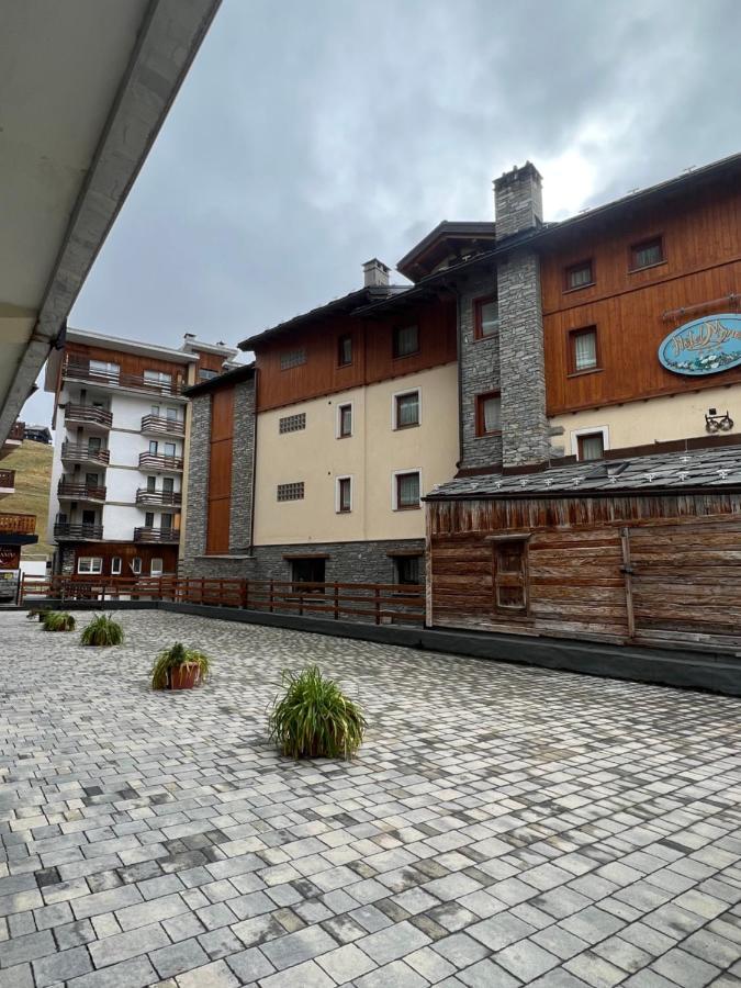 Casa Di Valentina Apartment Бройл-Червиня Екстериор снимка
