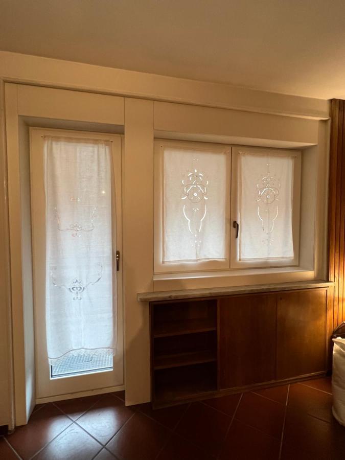 Casa Di Valentina Apartment Бройл-Червиня Екстериор снимка