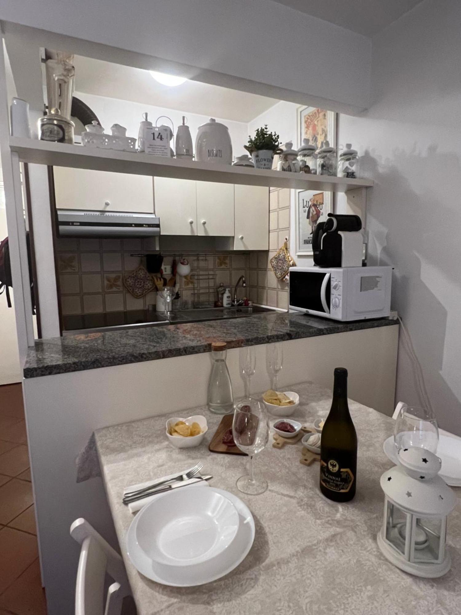 Casa Di Valentina Apartment Бройл-Червиня Екстериор снимка