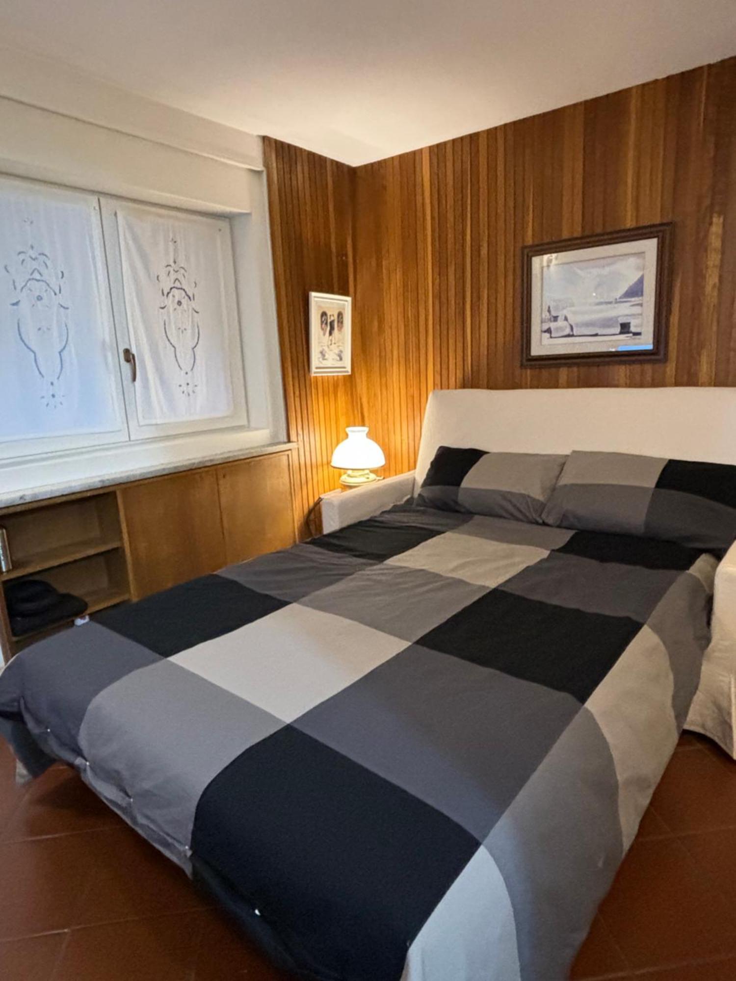 Casa Di Valentina Apartment Бройл-Червиня Екстериор снимка